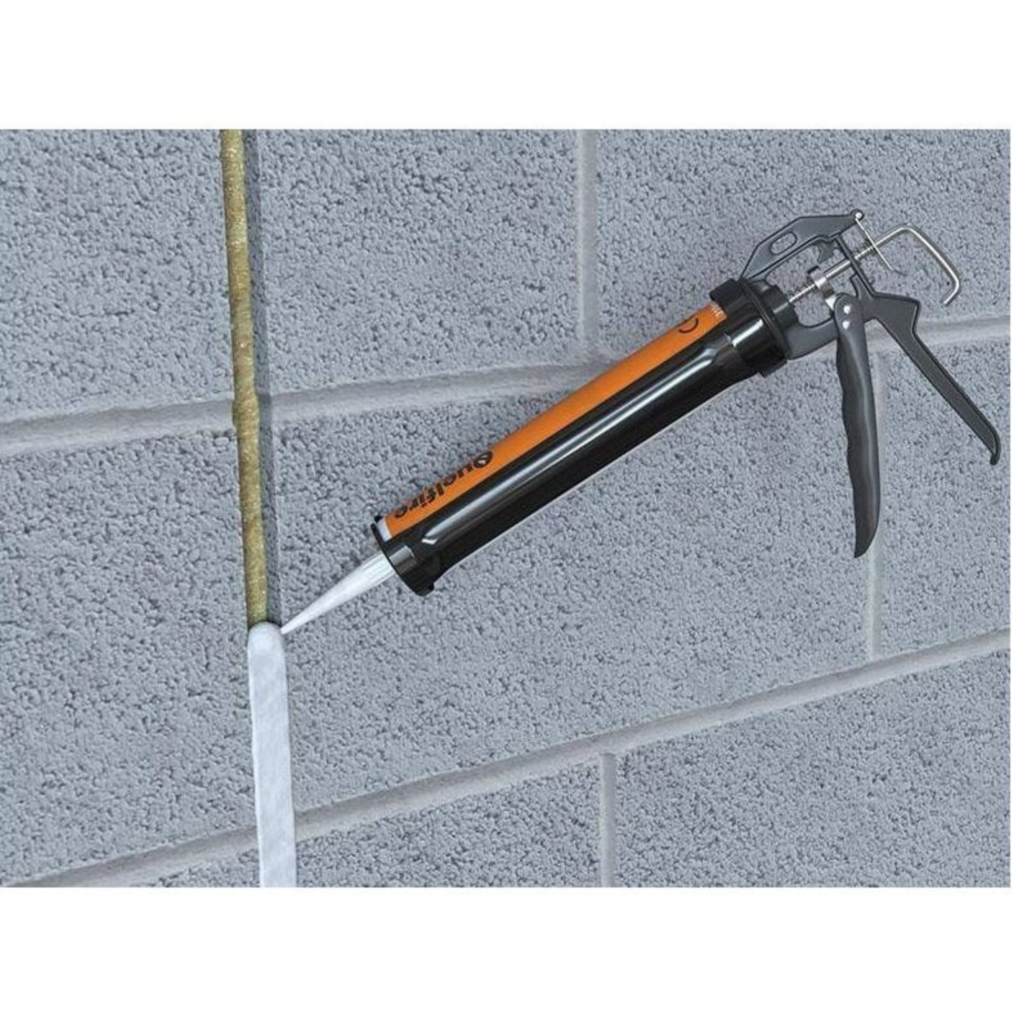 Quelfire QuelStop Intumescent Acoustic Acrylic Sealant 310ml – White (Up to 4hr Fire Rating)